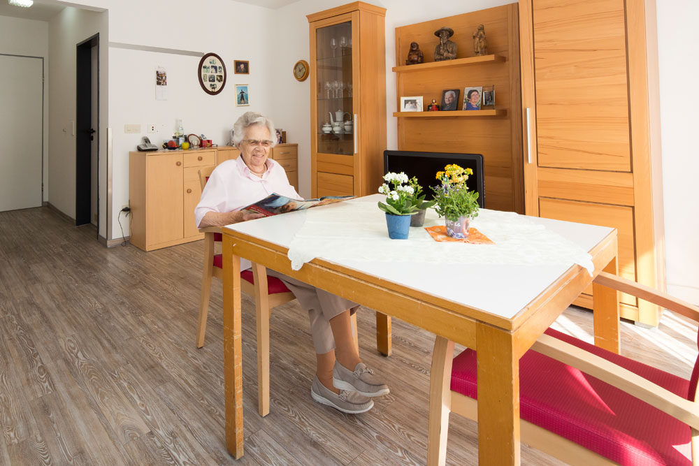 Bavaria Senioren- und Pflegeheim: Inneneinrichtung eines Einzelzimmers